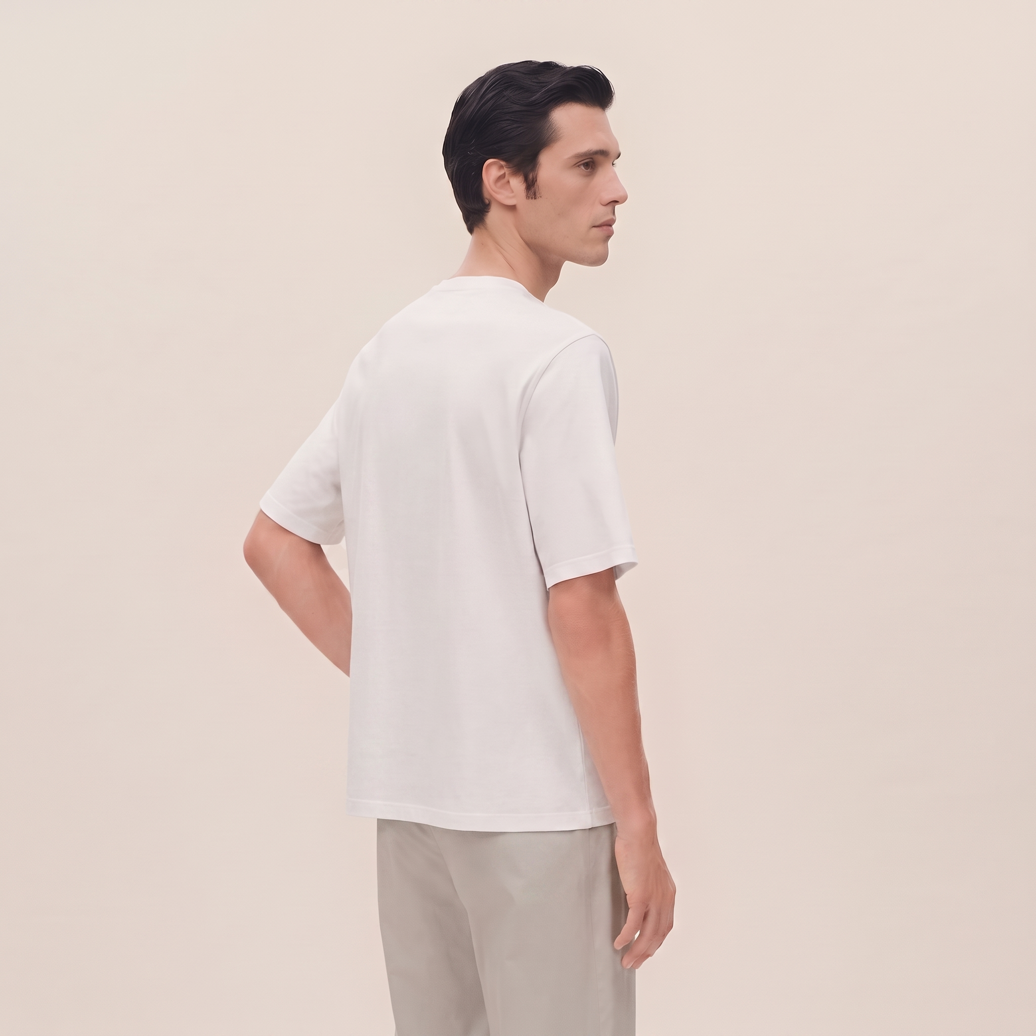 "Classic Sonvella" T-Shirt