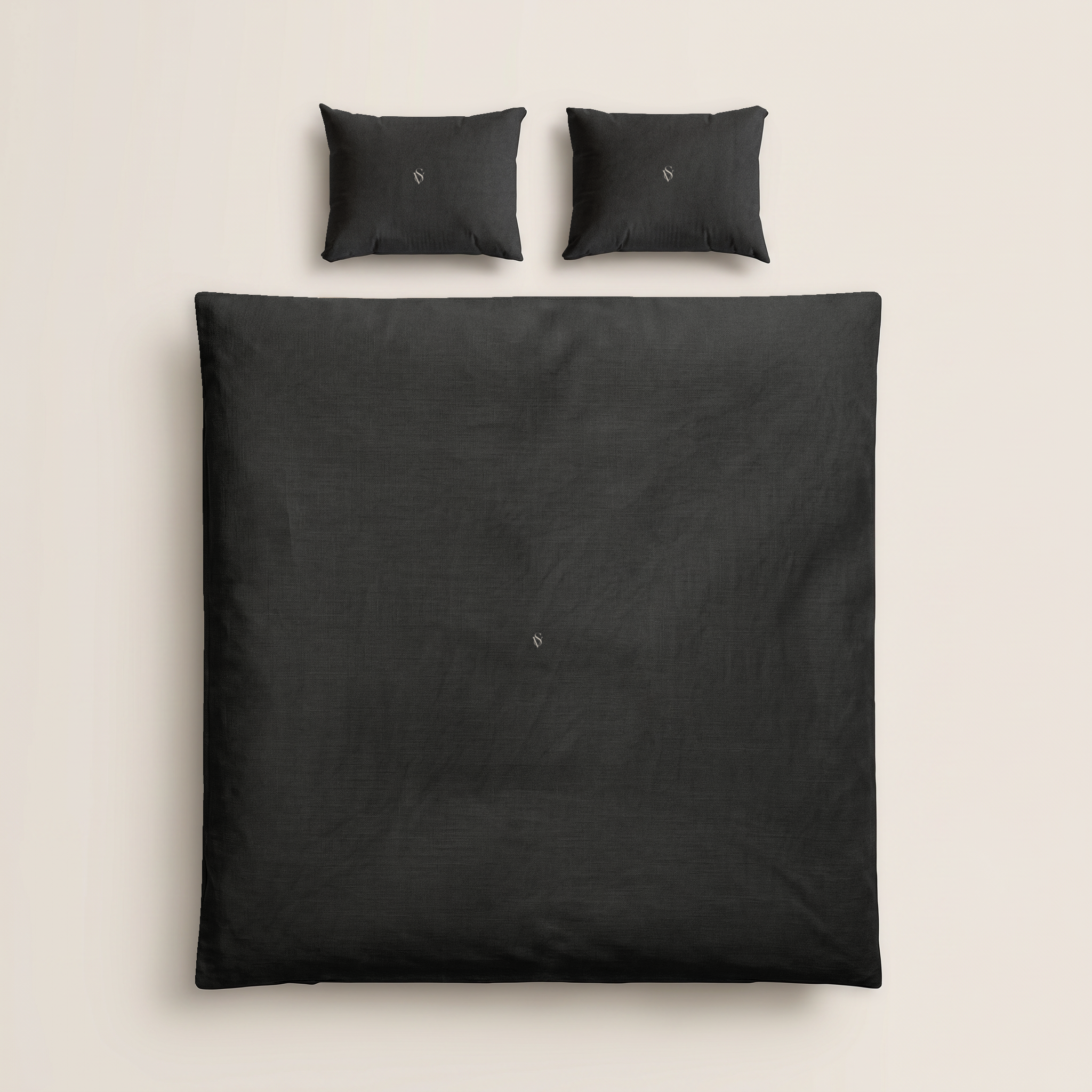 "Classic Sonvella" Bedding set