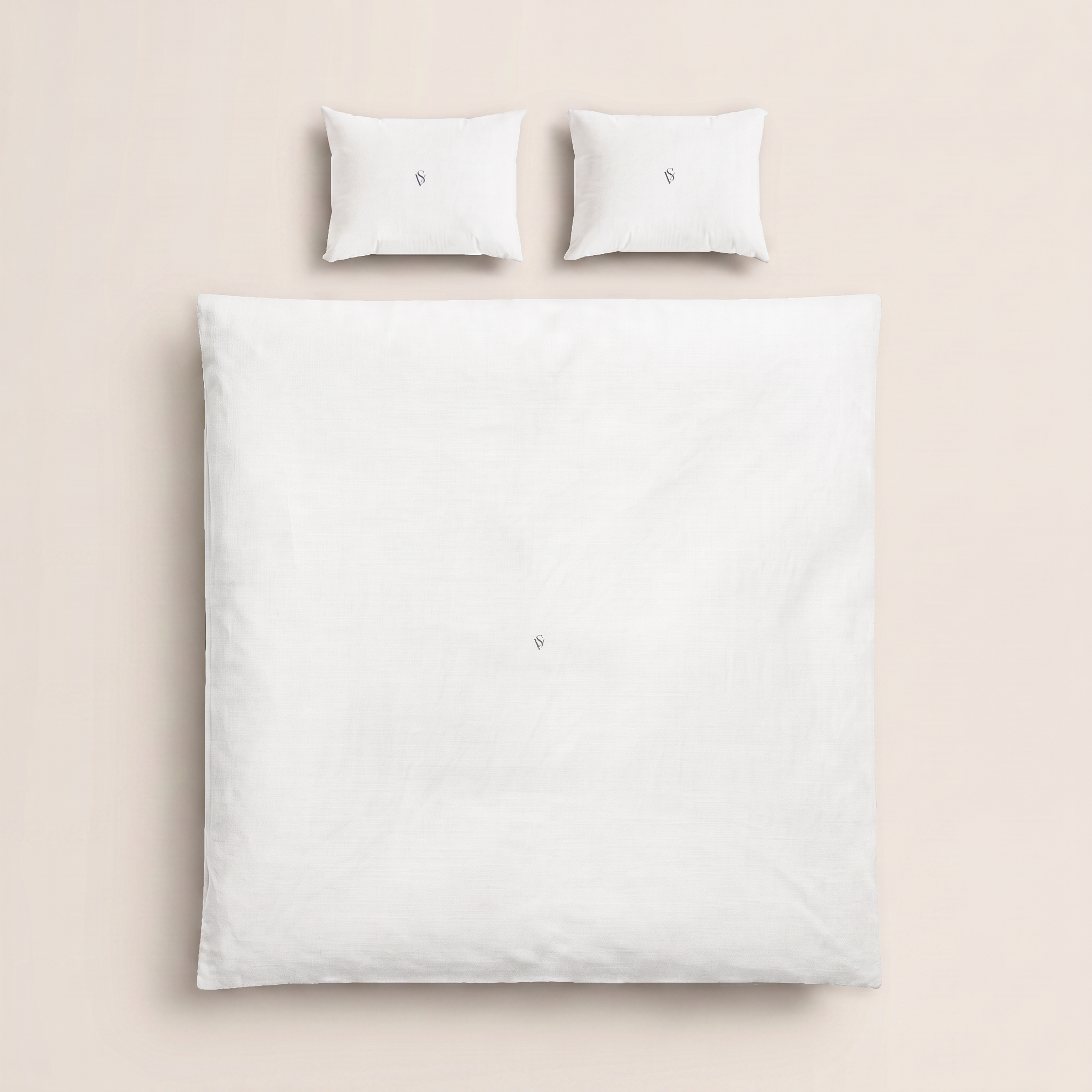 "Classic Sonvella" Bedding set