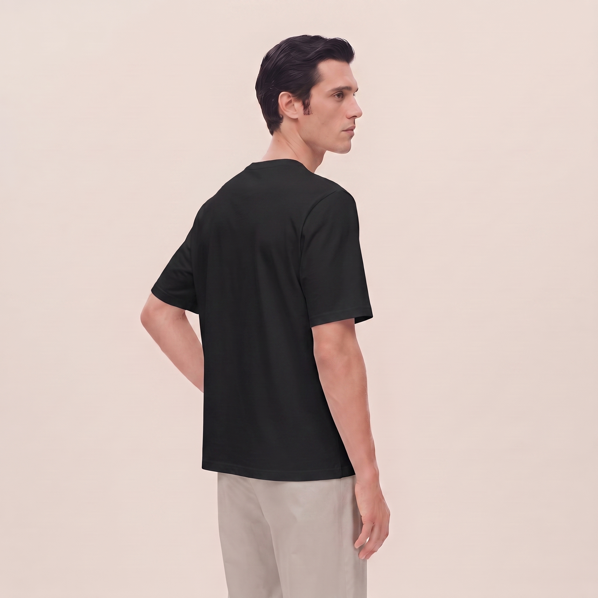 "Classic Sonvella" T-Shirt